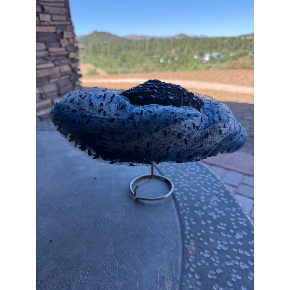 Vintage Black Cocktail Hat / Fascinator